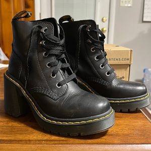 Dr Martens Jesy Boot